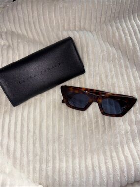 Elisa Johnson Lori sunnies